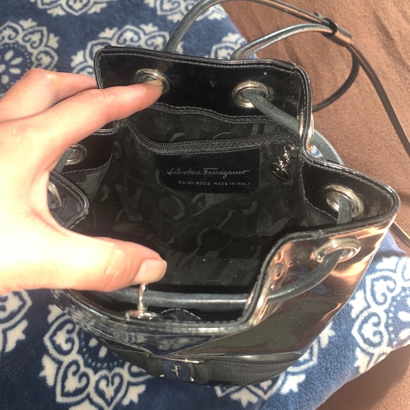 🎒CLASSIC SALVATORE FERRAGAMO MINI BACKPACK - Picture 10 of 10